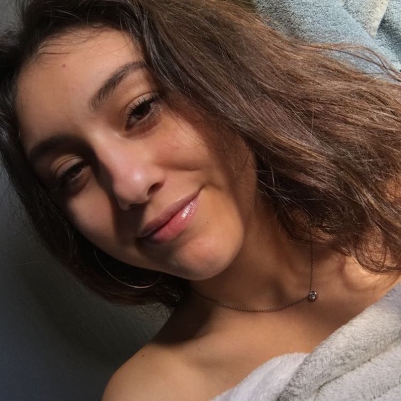 Meet your Posher, Casey - Picture 1 of 1